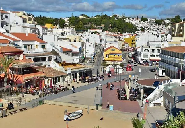 Spacious Two Bedroom Apt, 200m From The